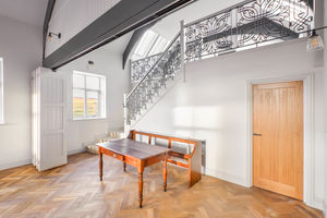 Photo 9- click for photo gallery